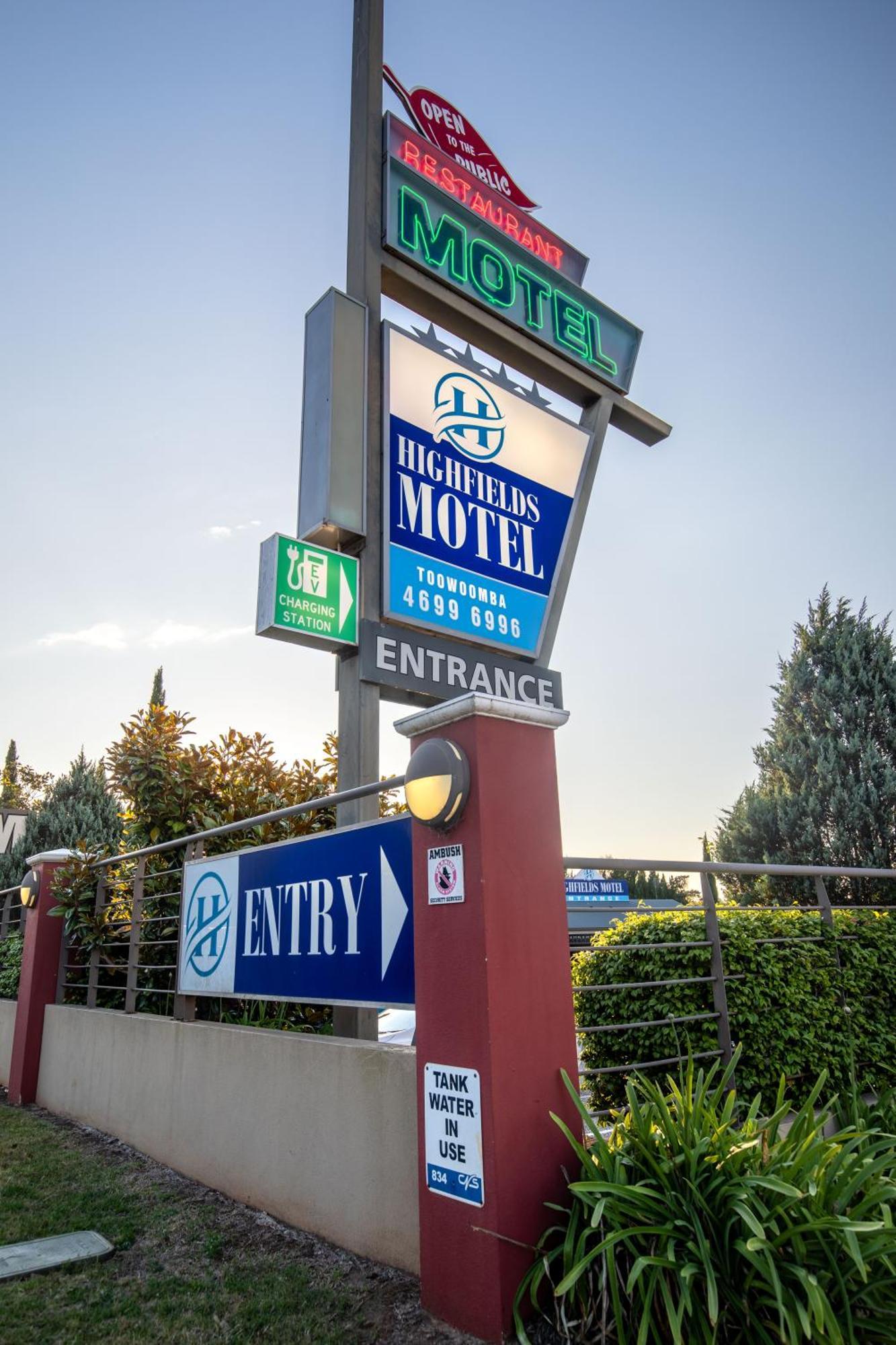 Highfields Motel Toowoomba מראה חיצוני תמונה